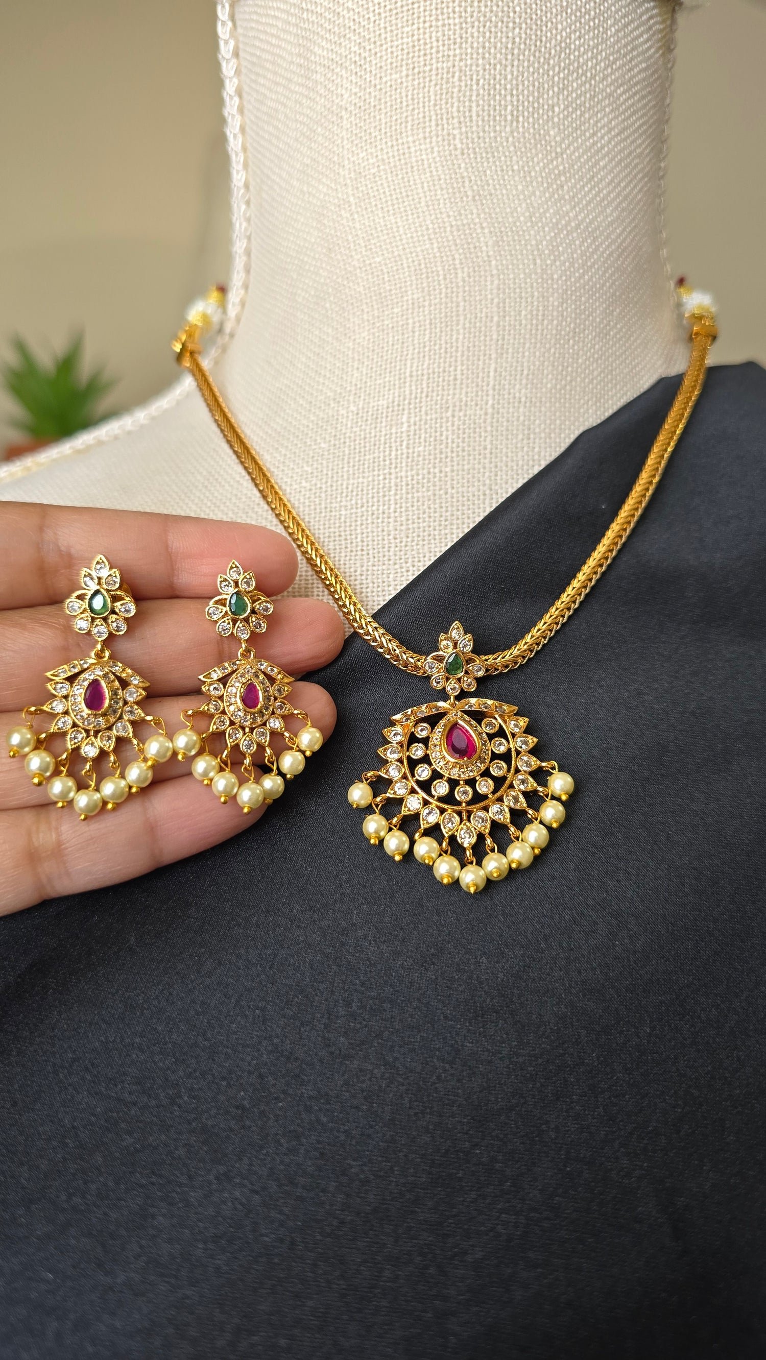 Pendant Chain sets